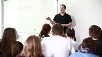 Nepočujúci sa môžu prihlásiť na kurz anglického jazyka
