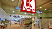 Kaufland znižuje množstvo palmového oleja vo výrobkov svojich značiek