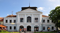 Z grantu dá radnica upraviť priestor za kultúrnym domom