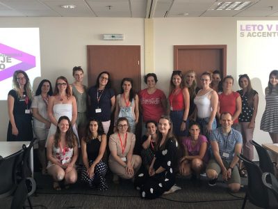 Výzvu ‘preprogramovať svoje leto’ zvládlo 23 absolventiek intenzívneho kurzu IT zručností