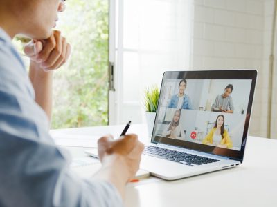 Séria Pro Bono Workshopov: Ako uspieť v online svete