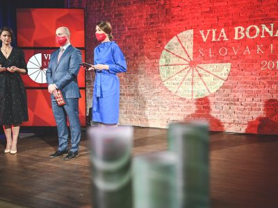 Nadácia Pontis vyhlásila najzodpovednejšie firmy  za rok 2019. Hlavnú cenu získali ESET a Profesia