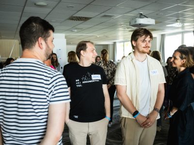 Do Impact Lab Bootcampu postúpilo tento rok 16 organizácií